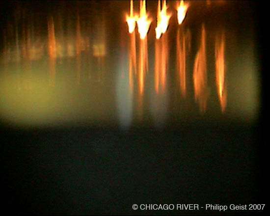 ChicagoRiverNightStill0041