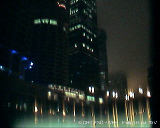 ChicagoRiverNightStill0078